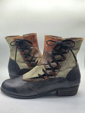 Italmoda Patchwork Leather Lace Up Boots Steampunk Goblincore Witchy Booties 40